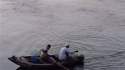 «الرزق على الله»..قصص وحكايات من دفتر صيادي الأقصر في خريف 2021 l صور