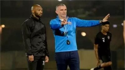 كارتيرون يجتمع مع 