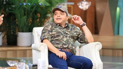 محمد هنيدي: تفوقت على رونالدو ونجوم العالم وضربت تربل إتش مرتين | فيديو