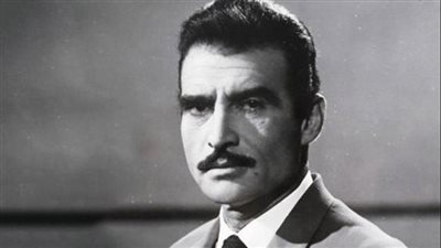 أحمد مظهر.. فارس السينما المصرية وصاحب المواهب المتعددة.. قدم عشرات الأعمال الفنية الناجحة.. مسألة مبدأ وراء رفضه المشاركة في 