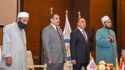 محافظ الإسكندرية يكرم 100 من حفظة القرآن الكريم بمنطقتي النهضة والعامرية