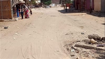 رصف طريق المنايف العالي بالإسماعيلية