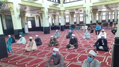 حكم التغيب عن صلاة الجمعة بسبب كورونا.. الأزهر يجيب