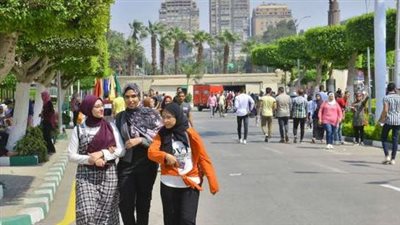 أفضل الكليات للشعبة الأدبية لطلاب الثانوية العامة 2025، دليلك الشامل لاختيار الكلية المناسبة