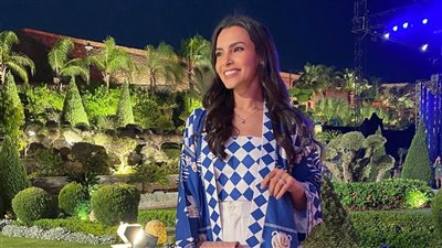 مفاجأة مصطفى جاد لزوجته كارمن سليمان في عيد ميلادها