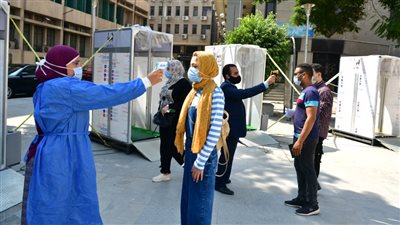 انطلاق الدراسة بالجامعات وسط إجراءات احترازية مشددة 