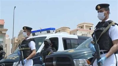 انتشار أمني مكثف لتأمين ماراثون العام الدراسي الجديد.. تعزيز التواجد الأمني والمروري بالطرق.. الشرطة النسائية أمام المدارس