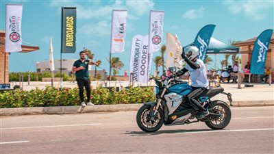 المغامر المصري علي عبده يسجل رقما جديدا بموسوعة جينيس دعما لحماية البيئة