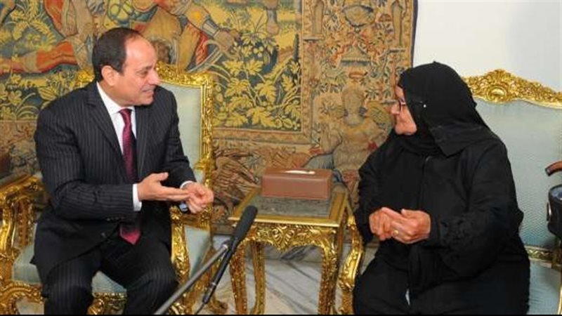 السيسي مع الحاجة