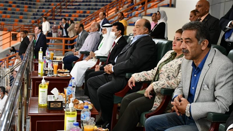 وزير الشباب والرياضة