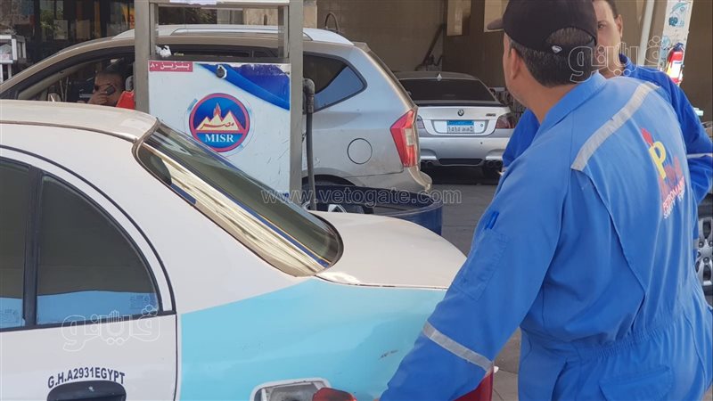 احد محطات الوقود