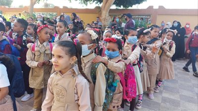 20 صورة ترصد أول أيام الدراسة في الأقصر 