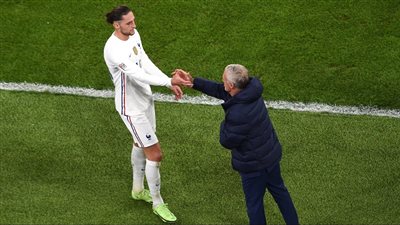 إنجاز تاريخي ينتظر نجم يوفنتوس 