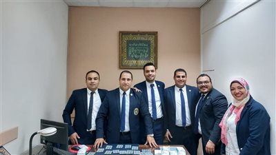 ضبط محاولتين لتهريب 854 قرصا مخدرا بمطار القاهرة