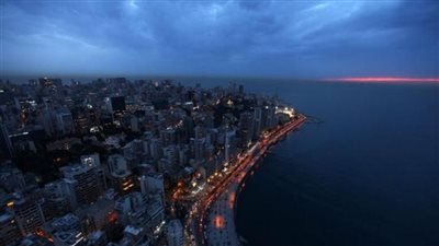 مسئول لبناني يكشف سبب انقطاع الكهرباء عن جميع أرجاء الدولة وموعد عودة التيار 