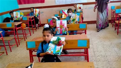 14 صورة ترصد أول أيام الدراسة في مدارس الإسماعيلية 