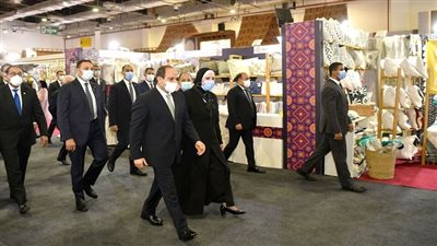  السيسي يوجه بتقديم كافة التسهيلات والدعم وتذليل أي عقبات من أجل تعزيز الحرف التراثية