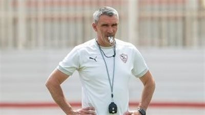 فاروق: كارتيرون يجدد رفضه تعيين مدير كرة في الزمالك