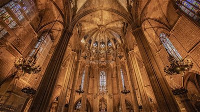 أجراس الكاتدرائية الأسقفية تدق لتعلن بدء صلوات رسامة أنطونى بول مطرانًا مساعدًا