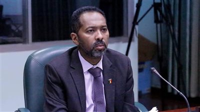 أزمات السودان عرض مستمر.. نقص في الوقود والقمح وتهديد الكهرباء 