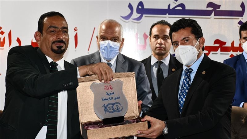 افتتاح حمام سباحة