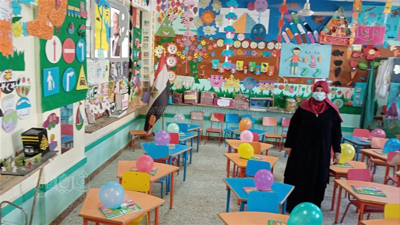 مدرسة بالشرقية تستقبل