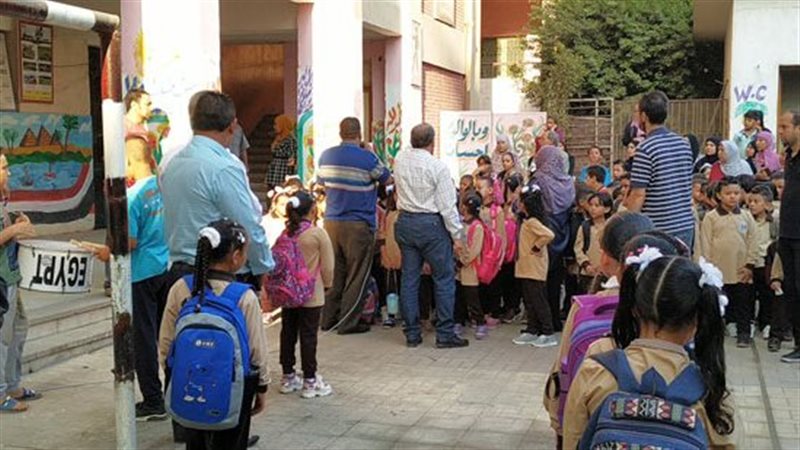 طلاب المدارس وأولياء