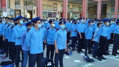 الثانوية العسكرية بنين ببورسعيد كاملة العدد بأول أيام العام الدراس الجديد | فيديو 