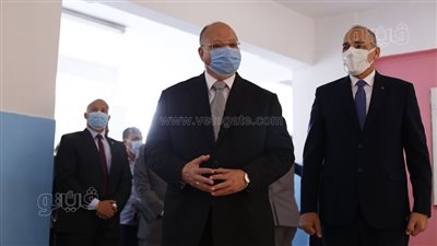 محافظ القاهرة لـ أولياء الأمور: أبناؤكم آمنون وفي حماية من أي أمراض | فيديو وصور 