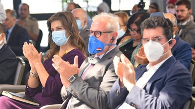 رئيس الرقابة المالية: إصدار وثيقة تأمين اختيارية للمصريين بالخارج 