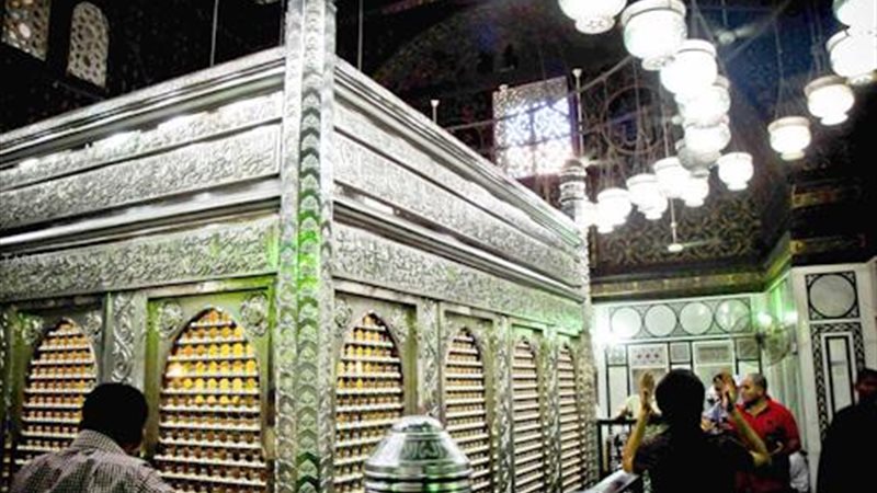 المشهد الحسينى بالقاهرة
