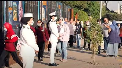 الشرطة النسائية تؤمن المدارس l فيديو 