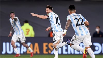 كأس العالم 2022.. ميسي يسجل الهدف الأول للأرجنتين في مرمى أستراليا