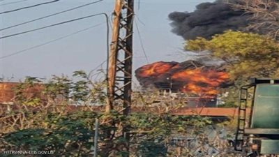 اندلاع حريق كبير قرب خزانات وقود ومولدات كهرباء في لبنان