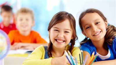 بعد عودة المدارس.. 10 نصائح لحماية طفلك من كورونا والأمراض الأخرى