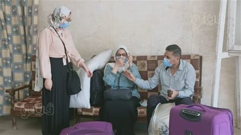 حصول الطلاب على لقاح