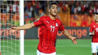 مصطفى محمد ينضم للتدريبات المسائية للمنتخب استعدادا لأنجولا والجابون 