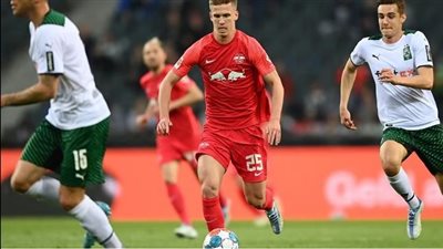 لايبزيج يقتنص فوزا من بوروسيا مونشنجلادباخ في الدوري الألماني