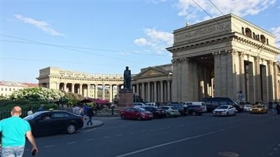  مدينة بطرسبورج الروسية تسجل درجة حرارة قياسية