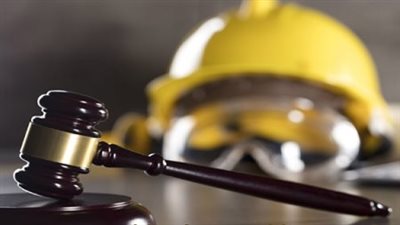 تعرف على عدد ساعات وجود العامل في المنشأة وفق القانون الجديد