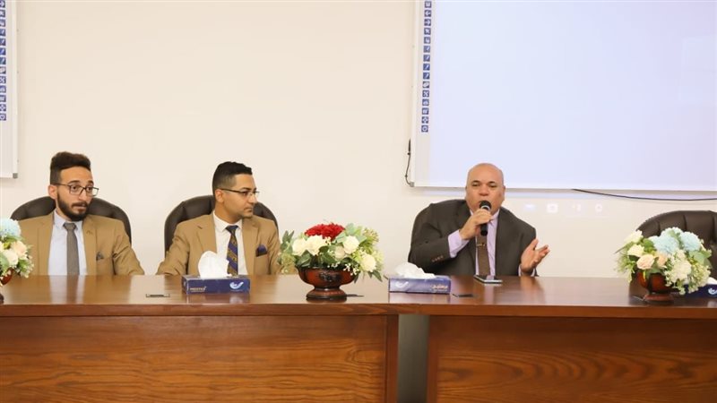 جانب من المحاضرات،