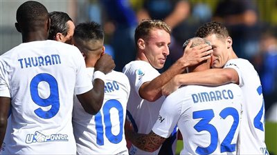 التشكيل الرسمي لمواجهة إنتر ميلان وبنفيكا في دوري أبطال أوروبا 