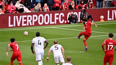 الدوري الإنجليزي، محمد صلاح يسجل في تعادل ليفربول مع وست هام 1/1 بالشوط الأول