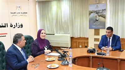 تعاون بين الداخلية والتضامن بشأن تأهيل ودمج النزلاء المفرج عنهم في سوق العمل 