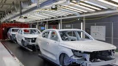 أبرزها الجمارك والدولار، معوقات تصنيع السيارات الكهربائية في مصر