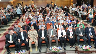 محافظ الدقهلية يشهد الاحتفال باليوم العالمي للتمريض