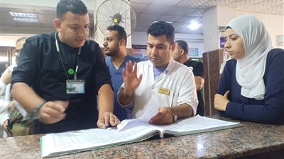 فريق طبي بمستشفى فاقوس يركب دعامة ويستبدل أخرى بالقناة المرارية لمريض