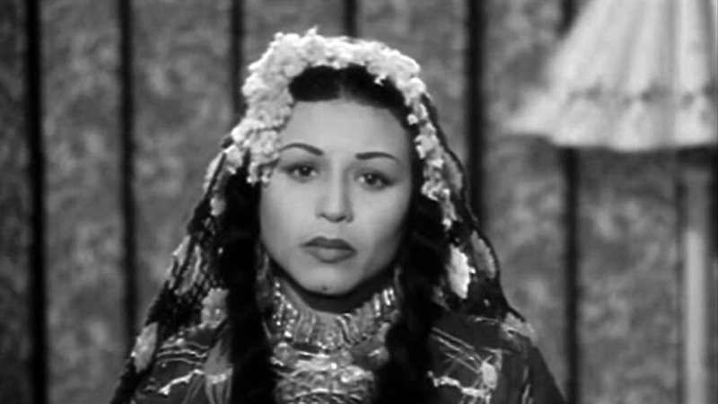 الفنانة درية أحمد