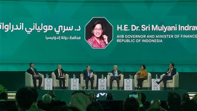 اجتماع البنك الآسيوي للاستثمار في البنية التحتية، السيسي: الدولة المصرية بذلت كل ما أوتيت من قوة في كل القطاعات.. ومعيط: مصر تدعم جهود التنمية الشاملة والمستدامة