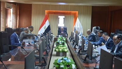 مجلس جامعة الأقصر يوافق على تعيينات جديدة بكلية الطب